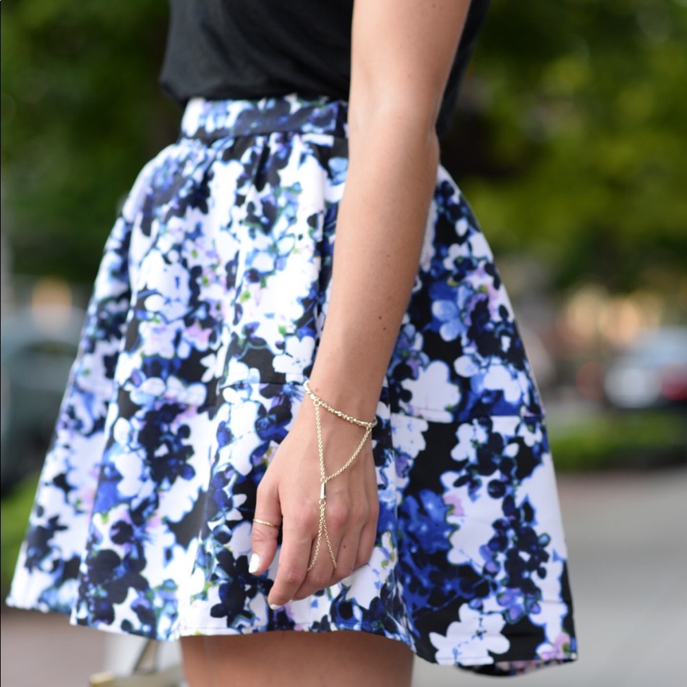 NWOT Express Blue Floral Skirt